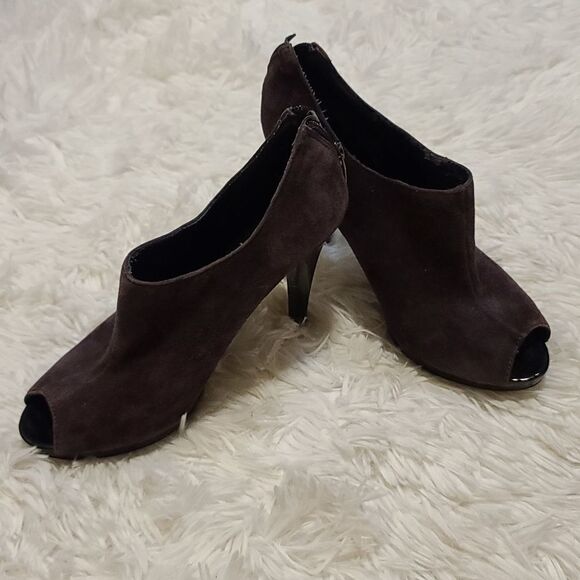 Nine West Purple Suede Peep Toe Heels Size 7 - Picture 2 of 10
